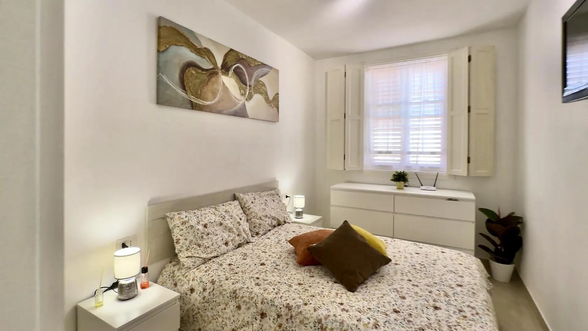 Lovely Villa Magnolia With Pool, Bbq And Wifi In Tenerife South Las Rosas  Holiday home Las Rosas (Arona, Tenerife)